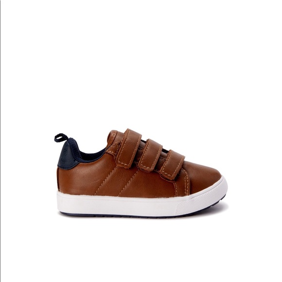 Wonder Nation Casual Toddler Boy Strap Sneakers - Picture 8 of 11